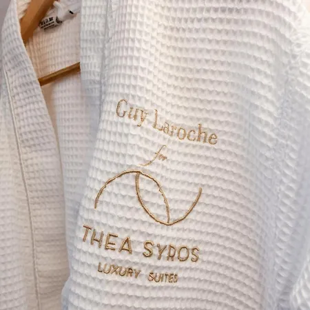 Daire Thea Syros *